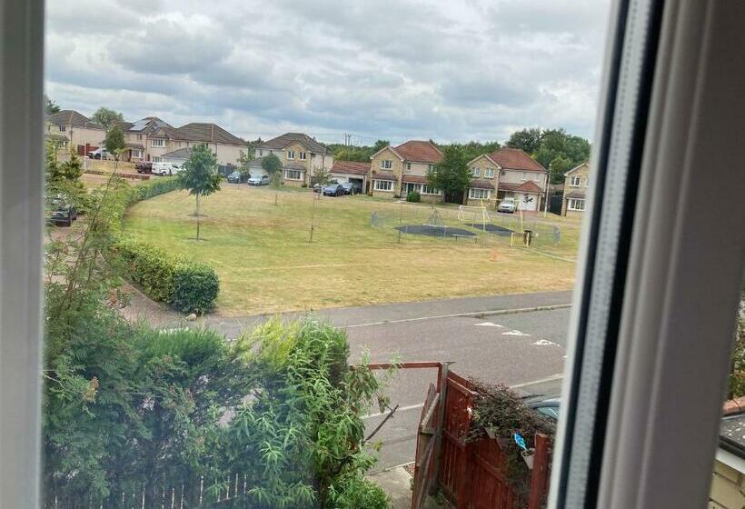 ベッドアンドブレックファースト Caledonia House