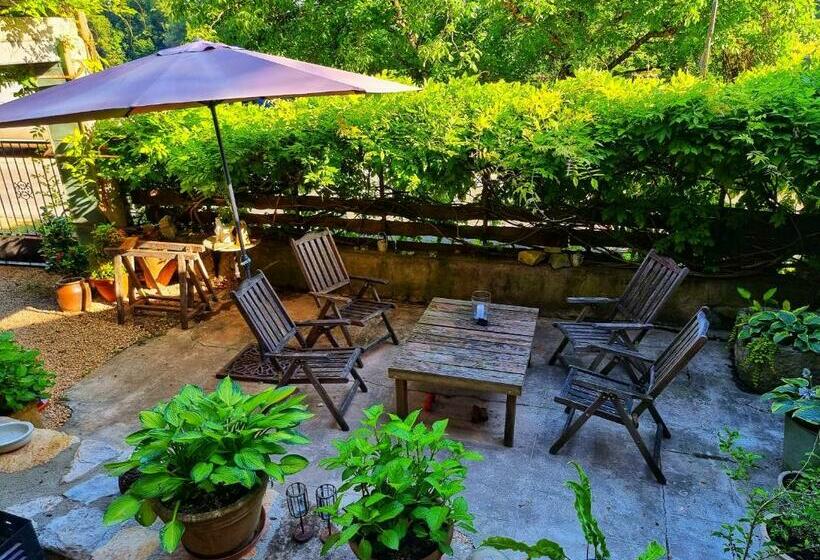 Bed and Breakfast L Ancienne Forge De Cregols