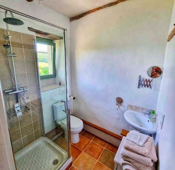 Bed and Breakfast L Ancienne Forge De Cregols