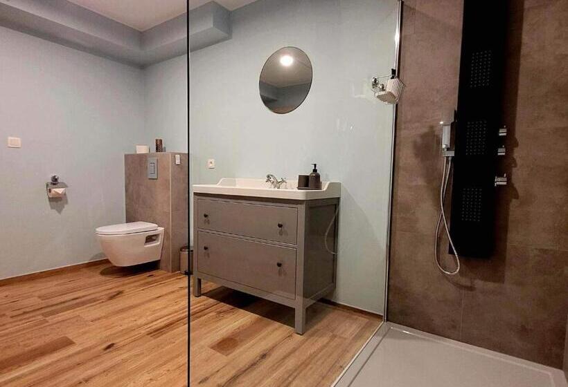 مبيت وإفطار Les Chambres De La Fontaine De Brul