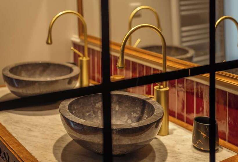 צימר Manoir De Laroque Delprat