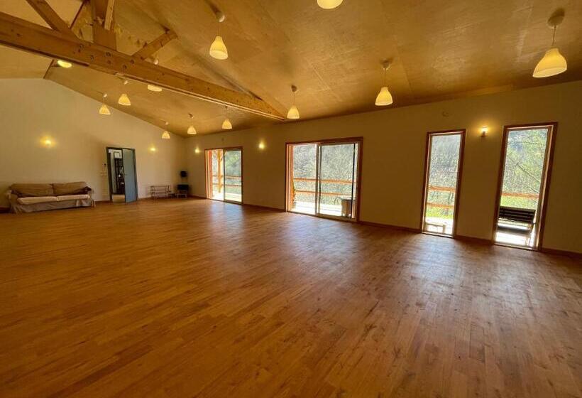 민박 Source Nature