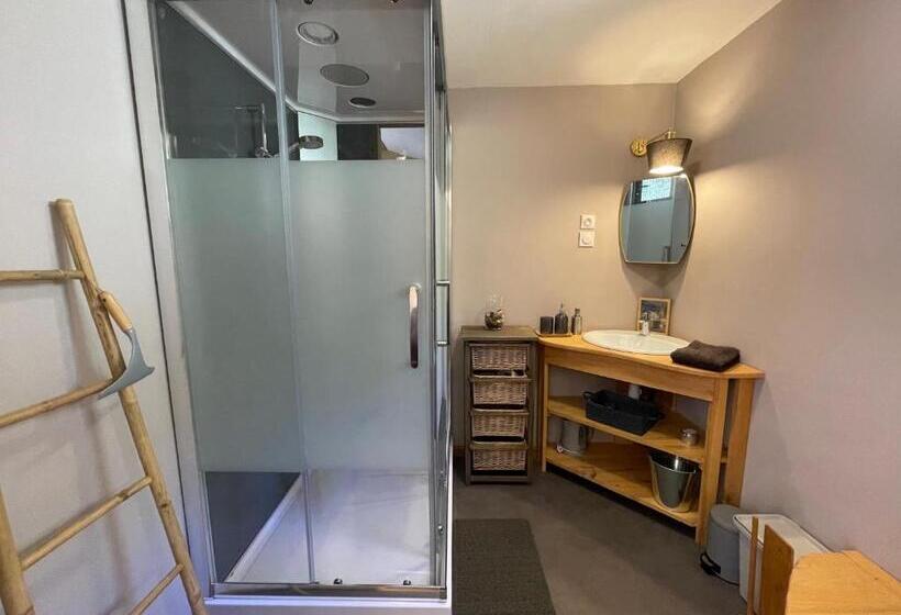 민박 Source Nature