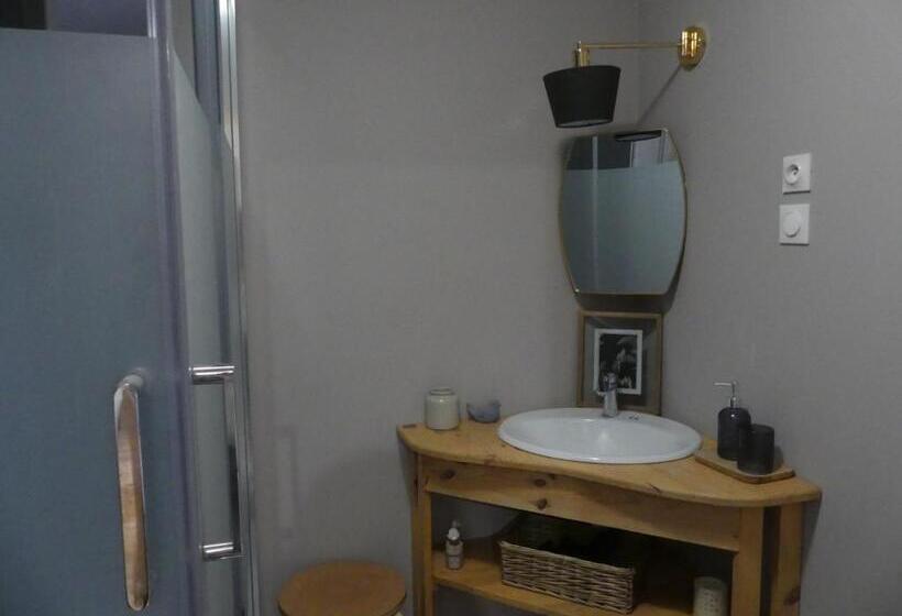 민박 Source Nature