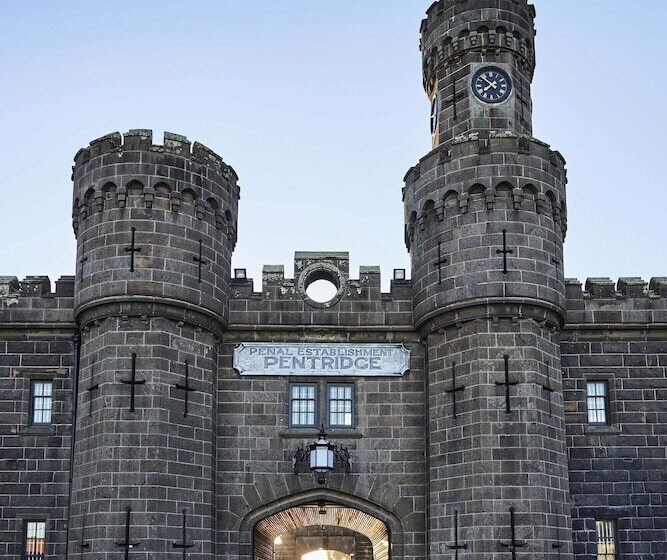 Adina Apartment Hotel Melbourne, Pentridge