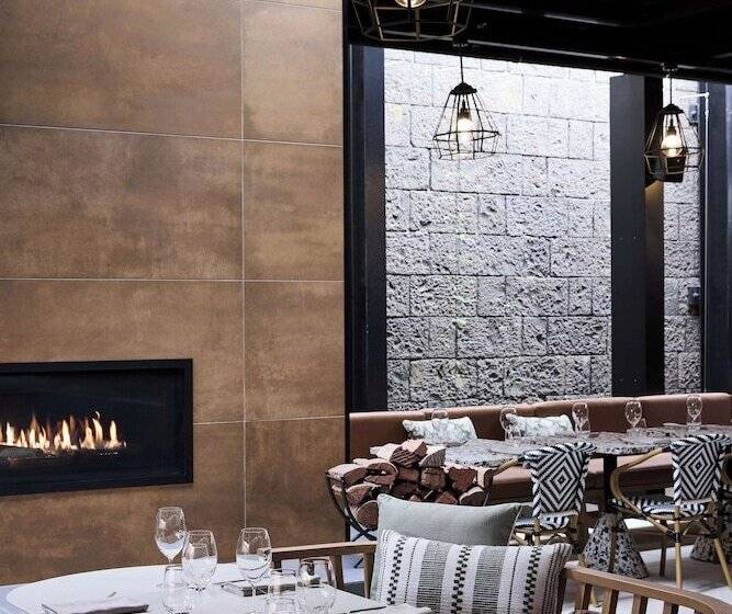 Adina Apartment Hotel Melbourne, Pentridge