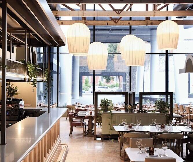 Adina Apartment Hotel Melbourne, Pentridge