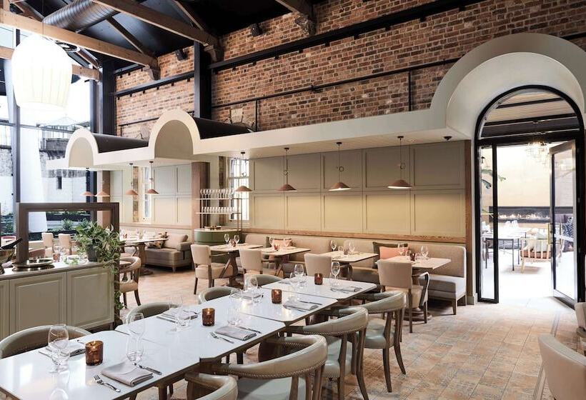 Adina Apartment Hotel Melbourne, Pentridge