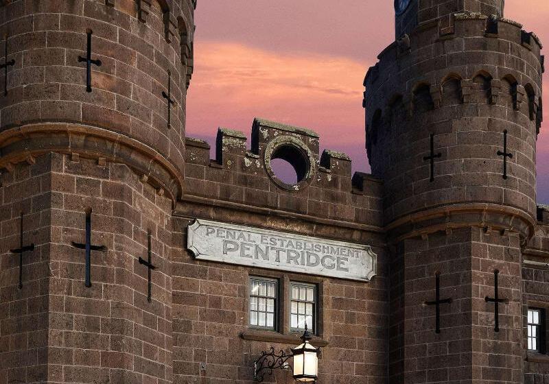 Adina Apartment Hotel Melbourne, Pentridge