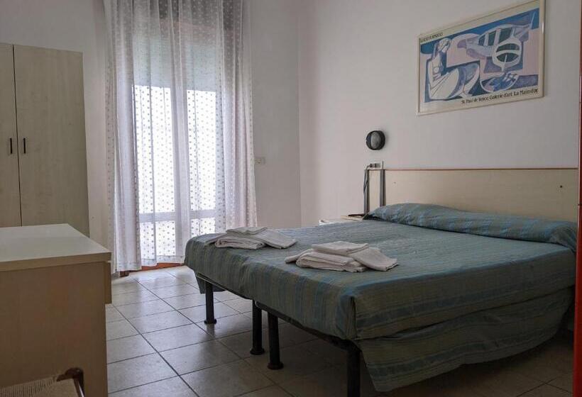 فندق Albergo Casa Del Turista