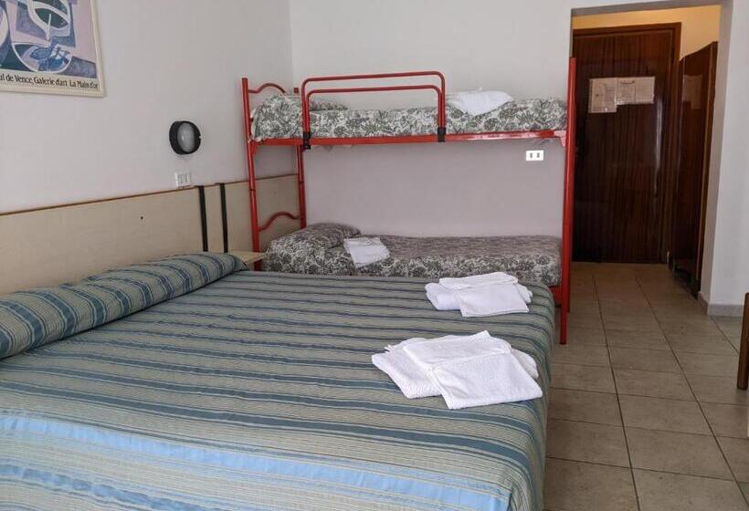 فندق Albergo Casa Del Turista