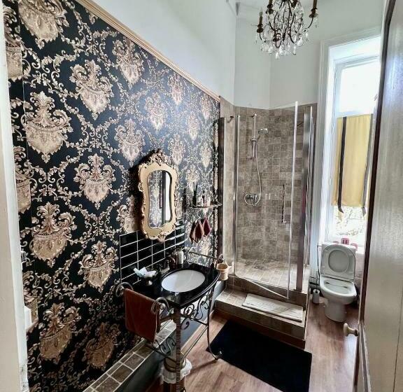 Отель Chateau Les Villettes