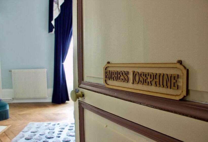 Отель Chateau Les Villettes