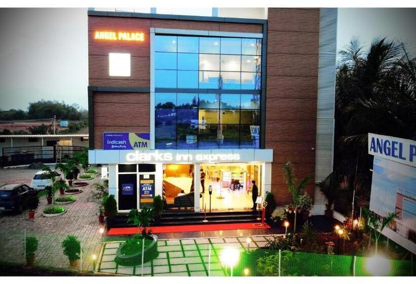 酒店 Clarks Inn Express ,sirkazhi