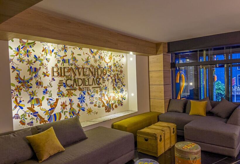 هتل کپسول Cadillac Cocoon Beds