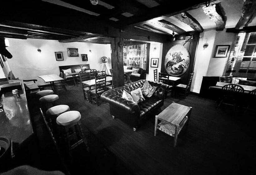 酒店 George & Dragon