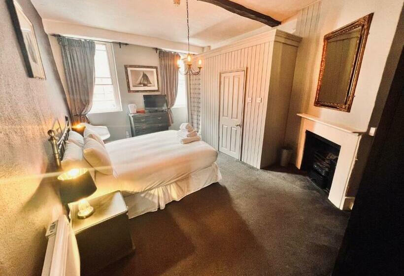 酒店 George & Dragon