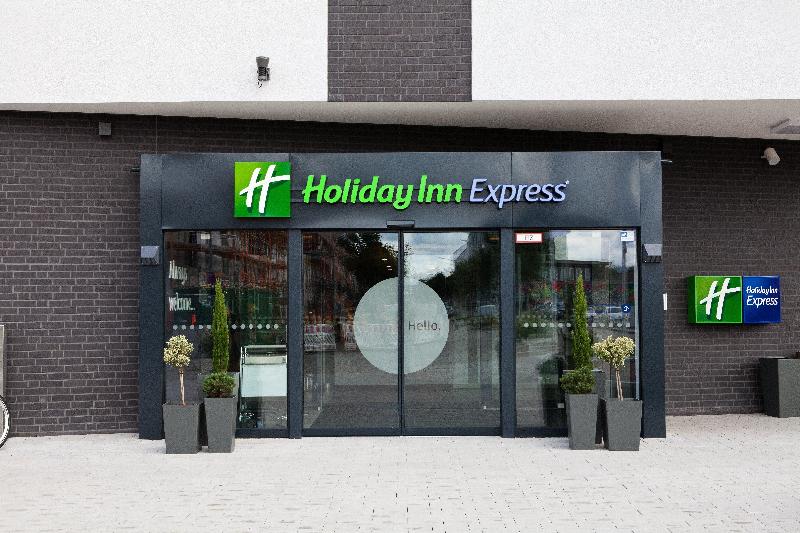 호텔 Holiday Inn Express Dusseldorf Airport
