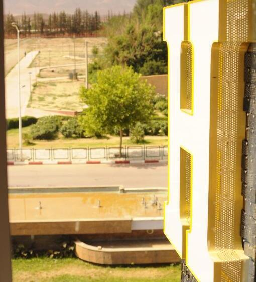 هتل Hôtel Imilchil