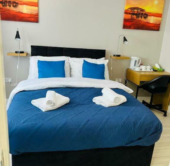 호텔 Indigo Suites