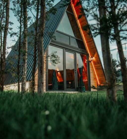 فندق Mosa Bungalov