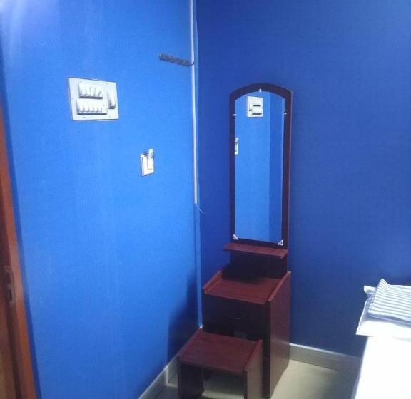 ホテル New City Tower Residency