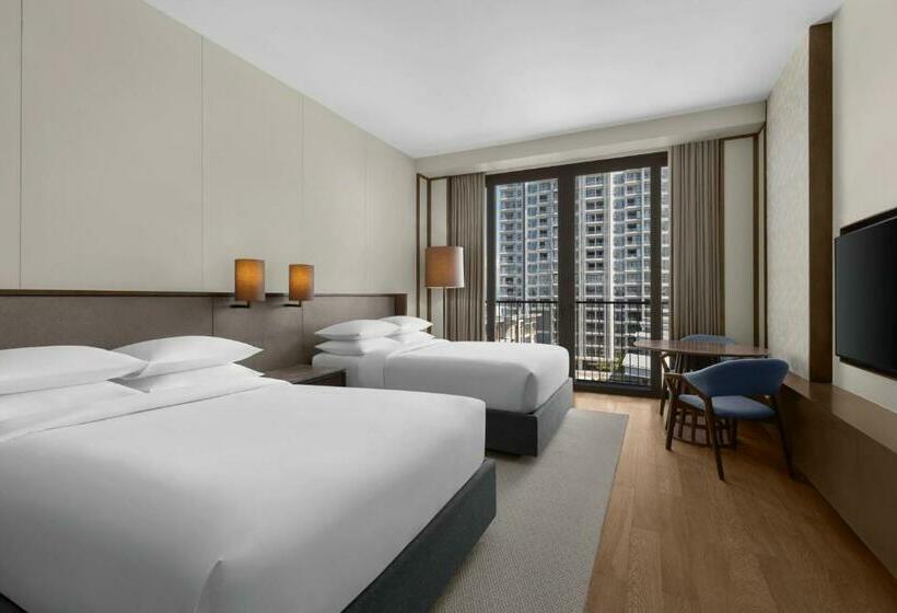 Отель Sheraton Cebu Mactan Resort