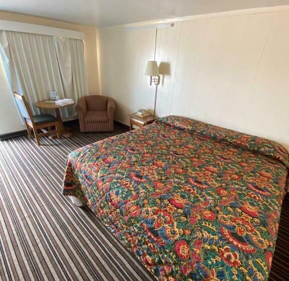 فندق Western Inn