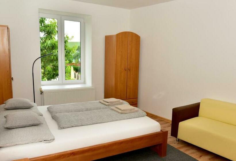 بنسيون Penzión Ošo