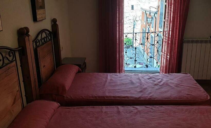 پانسیون Posada Del Rastro