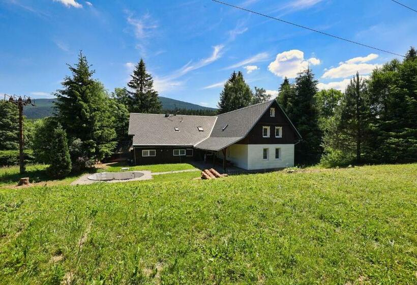 פנסיון Ramzovka   Bývalý Penzion Anna