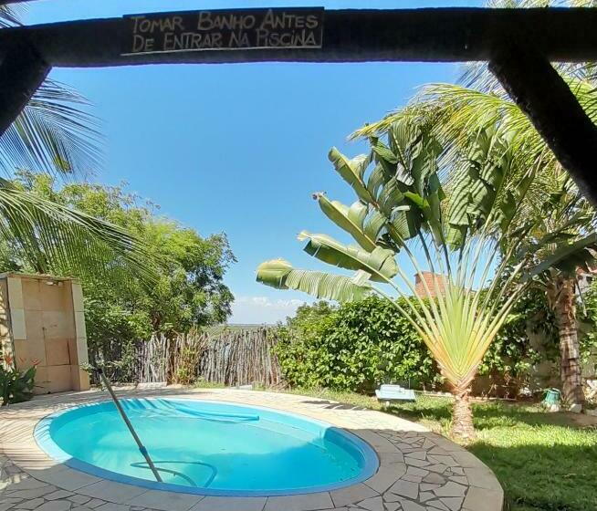 پانسیون Vila Branca Canoa