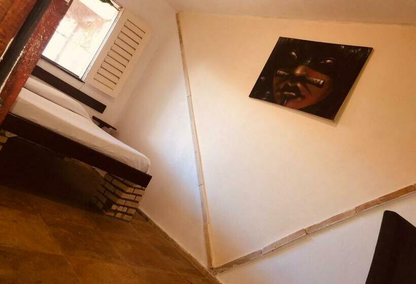 פנסיון Vila Branca Canoa