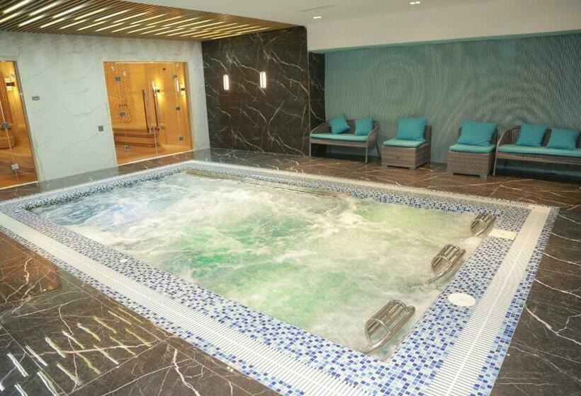 Termez Palace Hotel & Spa