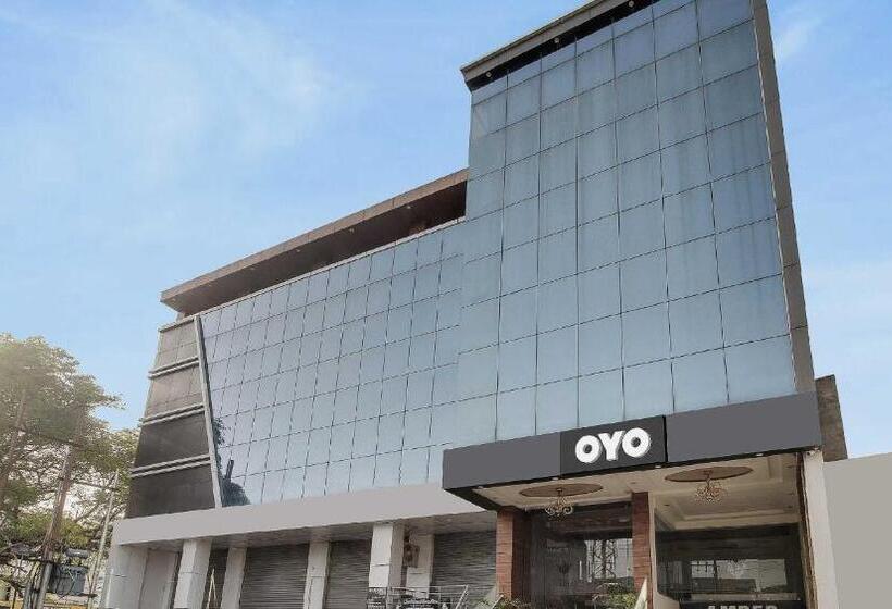 酒店 Super Collection O Bareilly Near Satellite Bus Stand Formerly Amber Heights