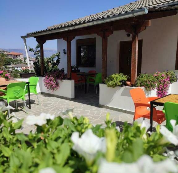 旅馆 B Vishe Guest House