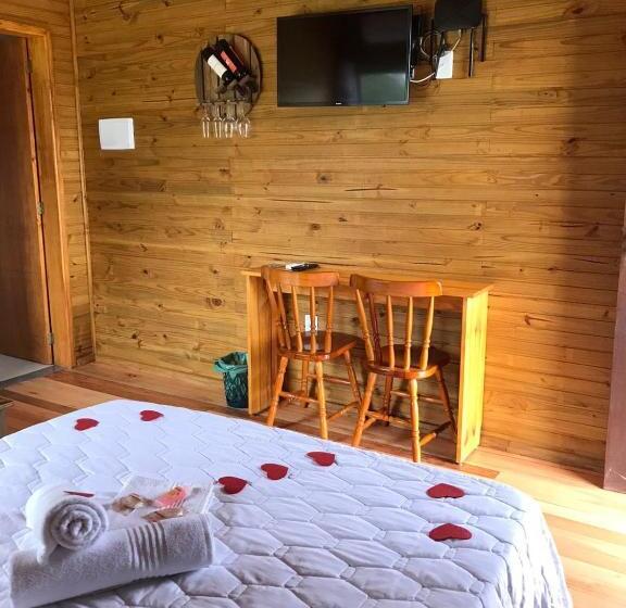 הוסטל Pousada Caminhos Da Serra