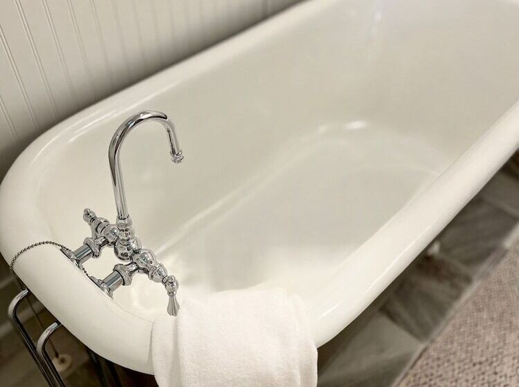 Общежитие Rose Hill Inn