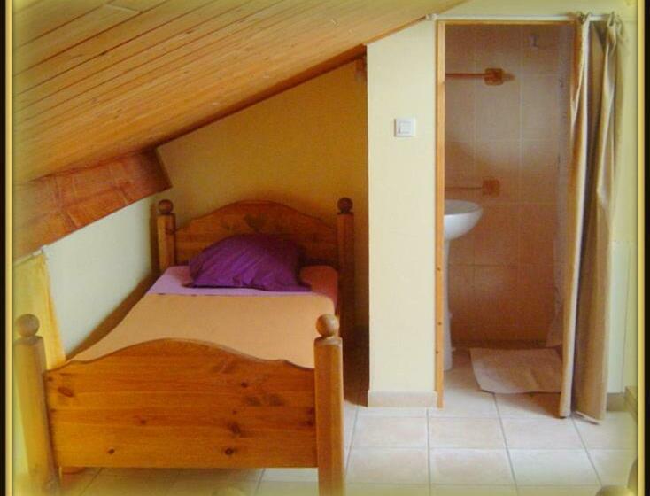 민박 Gîte De La Chanal 07