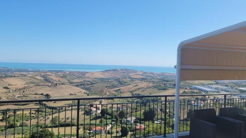 צימר La Terrazza Motta