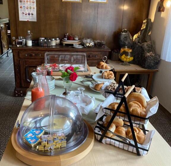 住宿加早餐  Moserwirt Pension