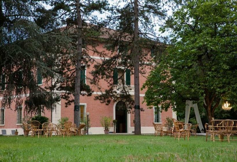 مبيت وإفطار Villa San Savino