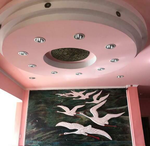 هتل Khách Sạn Cửu Long A, Chợ Vĩnh Long