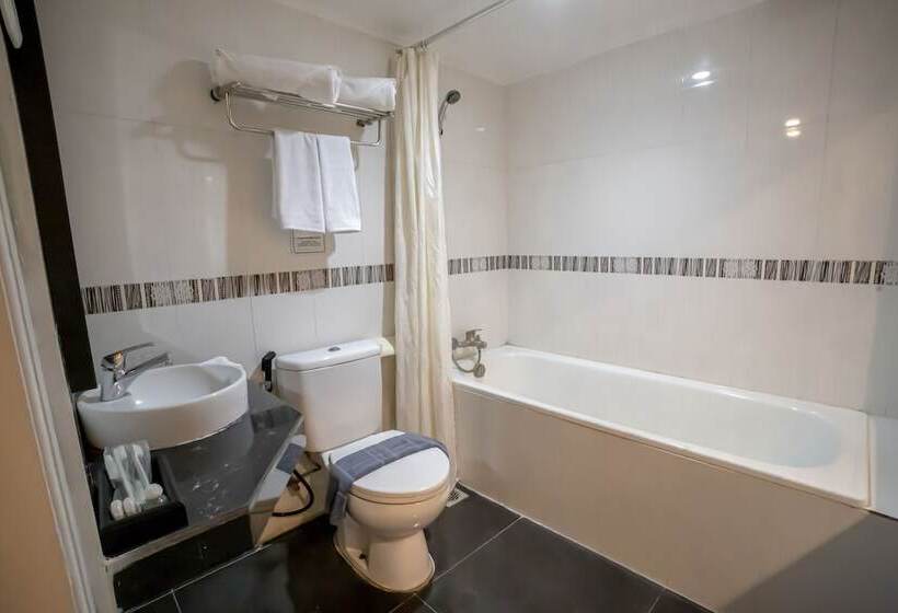 Parkside Star Hotel Jayapura