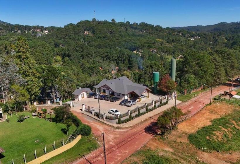 ホテル Pousada Gressoney Mountain