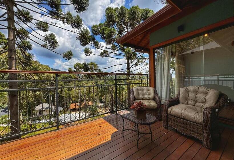 ホテル Pousada Gressoney Mountain