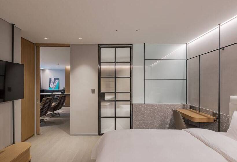 酒店 Ramada Plaza By Wyndham Chungjang