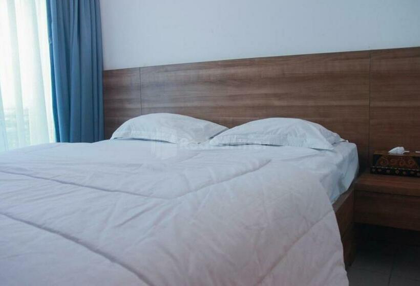 ホテル Redliving Apartemen Treeparkcity   My Rooms Tower Alpine