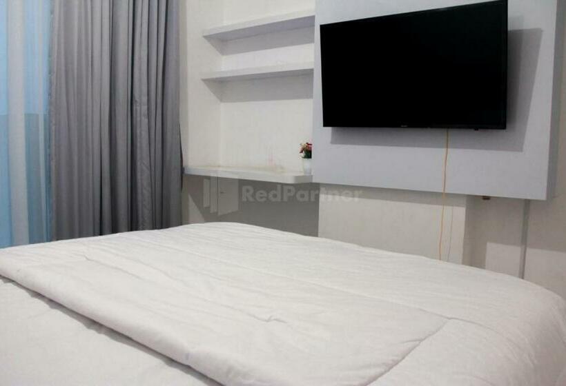 ホテル Redliving Apartemen Treeparkcity   My Rooms Tower Alpine