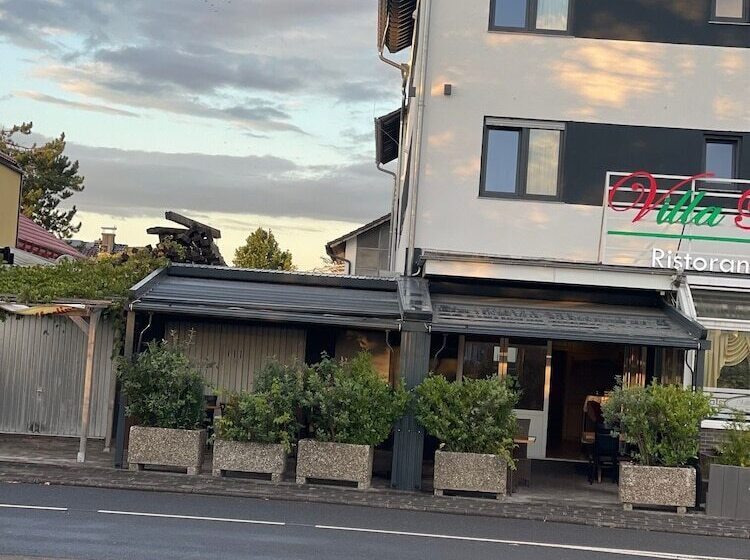 Отель Restaurant Villa Romana